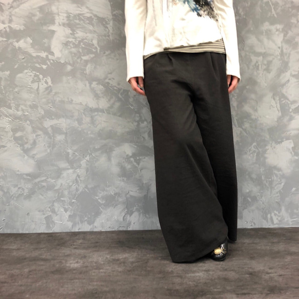 ■限時20折優惠■「棕灰色，優雅氣質。亞麻寬褲」 鬆緊腰身 寬鬆夏季亞麻 夏季 第7張的照片