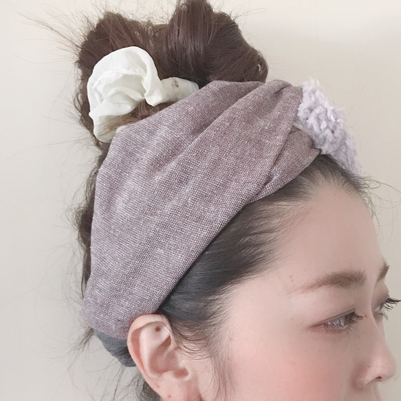 【再販】『Creema限定』ラベンダーパープルふんわりペールカラーヘアバンド♩ ふわもこ ヘッドアクセサリー 春 夏 4枚目の画像