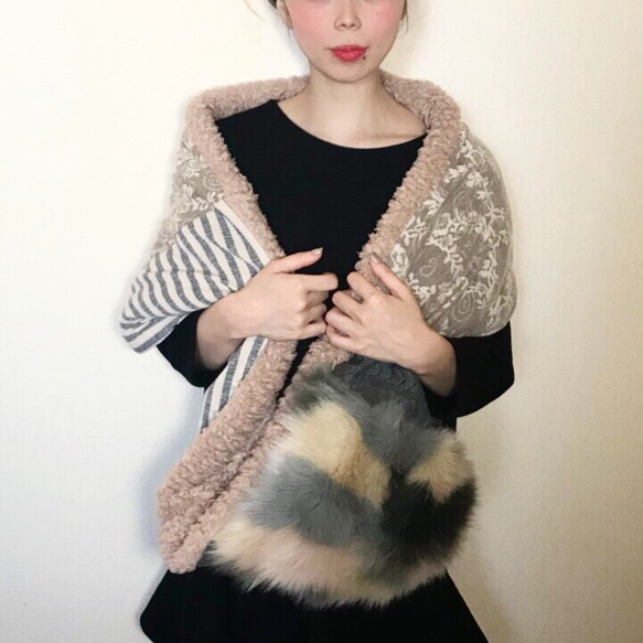 ■10日内発送■【10/6再販】ロイヤルファーのぐるぐるスヌード♩ふんわりニット ストール ふわふわ もこもこ ボア 3枚目の画像