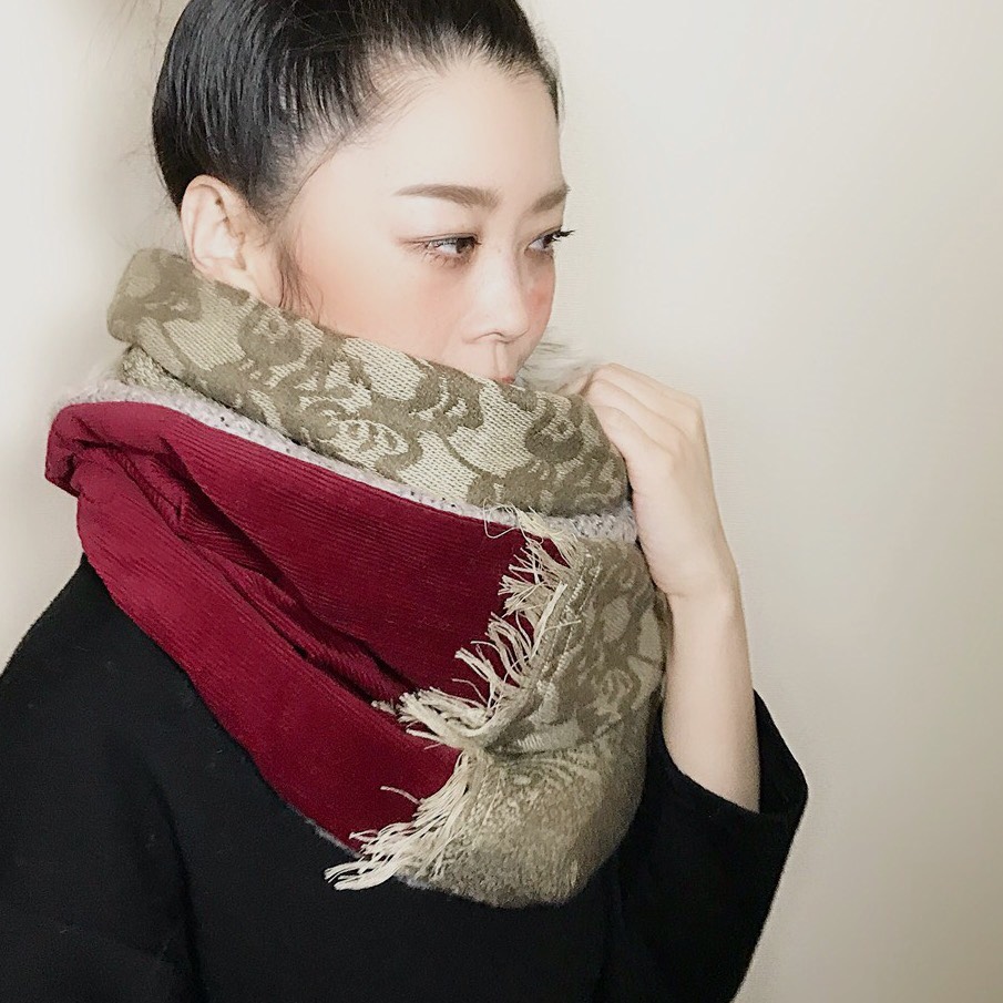 ■10日内発送■【2/17再販】深みボルドーとダマスク柄ニットのスヌード。 マフラー ファー あったかニット ふわふわ