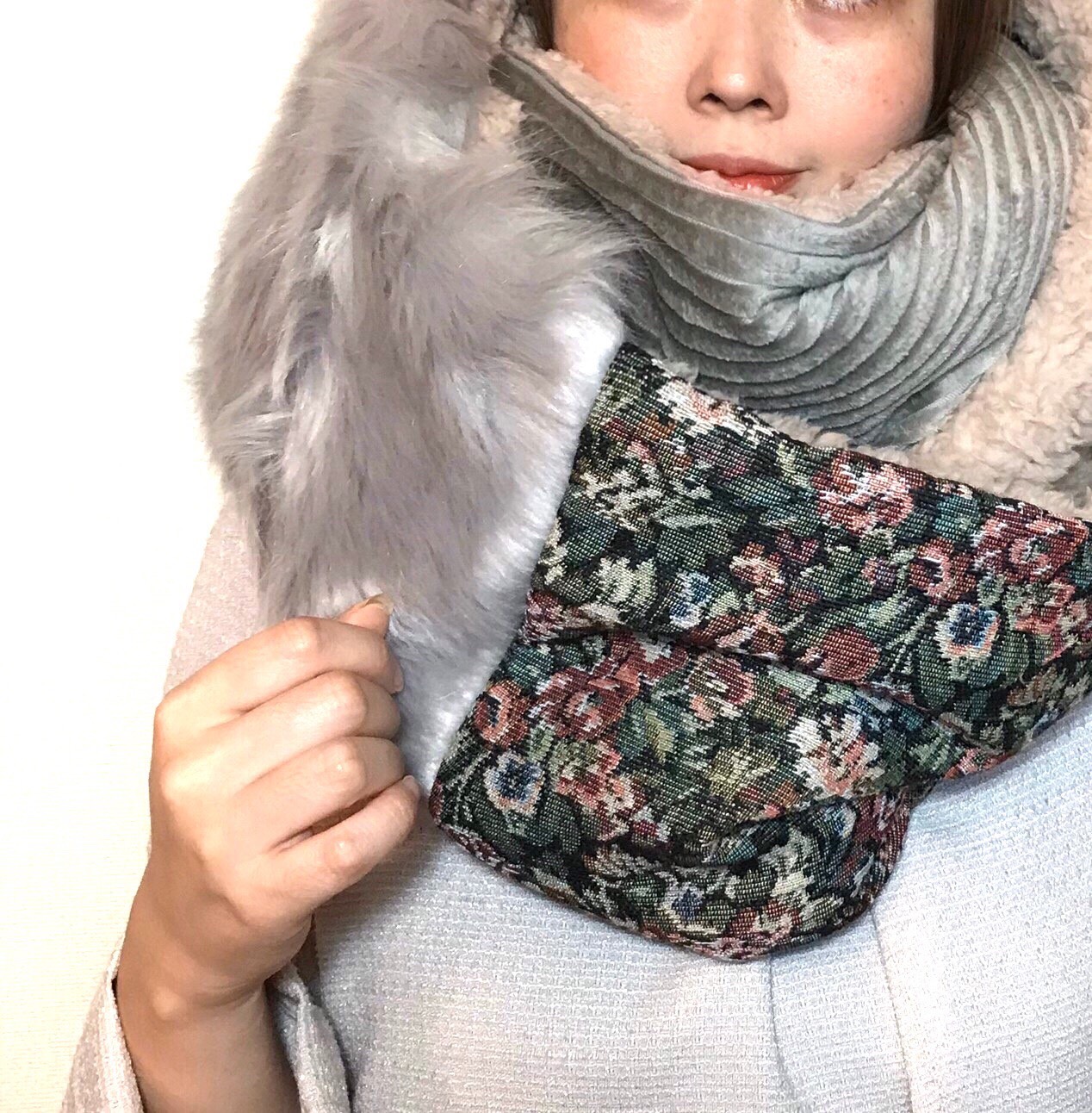 ■10日内発送■【再販】「たっぷりのファーと、ゴブラン使いで」クラシカルな上品さ。ボア もこもこ エコファー