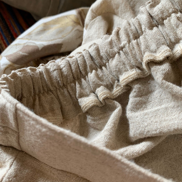 ■3天內出貨■【補貨】寬鬆「亞麻寬褲」米色/米白色鬆緊腰寬鬆褲，適合秋季 第6張的照片