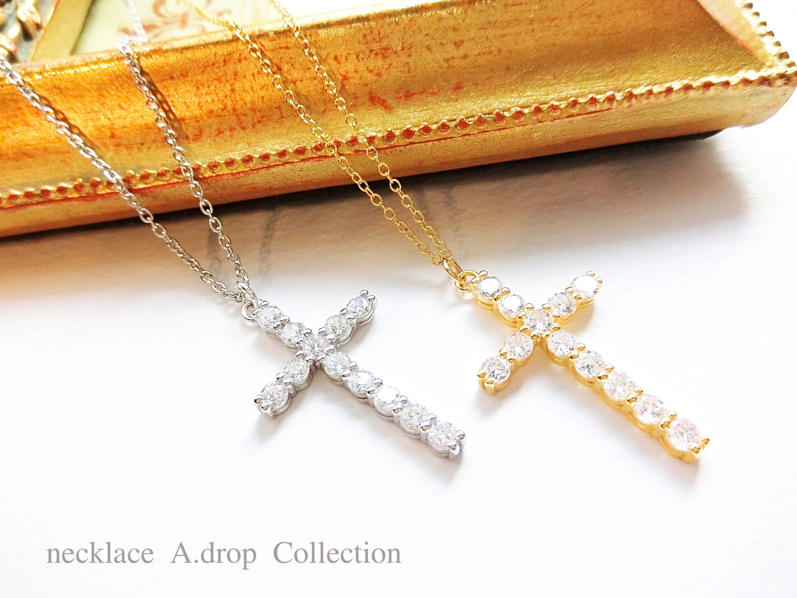 クロス　ネックレス　ゴールド TIFFANY&Co. ティファニー シグネチャークロス ネックレス 18金