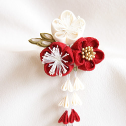 【免費送貨】純絲綢箝制作品“為紀念七七山三歲”紅色和白色小花束Kanzashi Punchin帶角00507 第4張的照片
