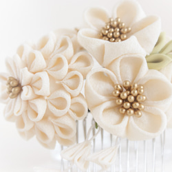 [免運費] 純絲 Tsumami work White Kanzashi White comb finish 日式髮飾 Kanz 第7張的照片