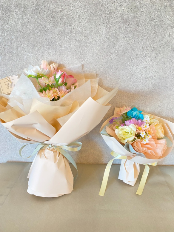 ＊ご希望の色合いで作る＊造花の韓国風花束トスブーケ(大) 10枚目の画像