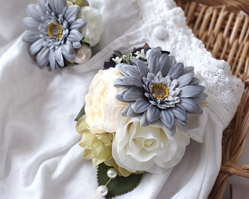 【no様】専用　オーダー髪飾り C99-S親子お揃いコサージュ＆髪飾り☆ガーベラのパールコサージュ