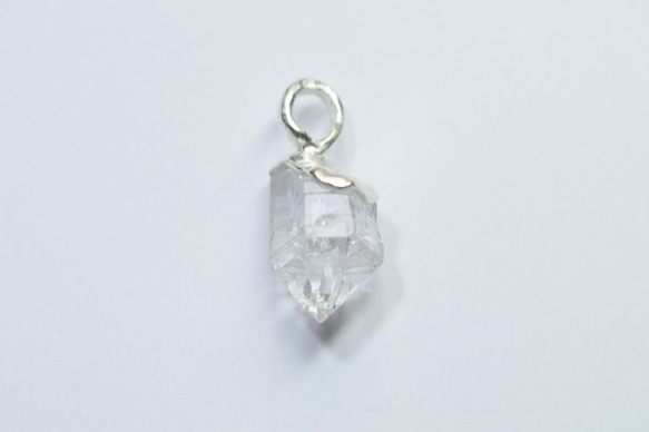 ヒマラヤ水晶のお守りcn010 7枚目の画像