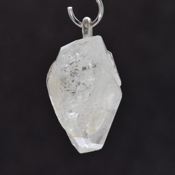 ヒマラヤ水晶の原石水晶ネックレスdc222 1枚目の画像