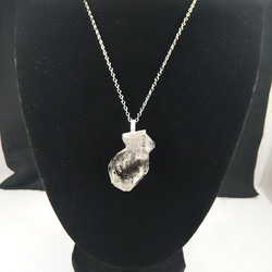 ヒマラヤ水晶の原石水晶ネックレスdc240 1枚目の画像
