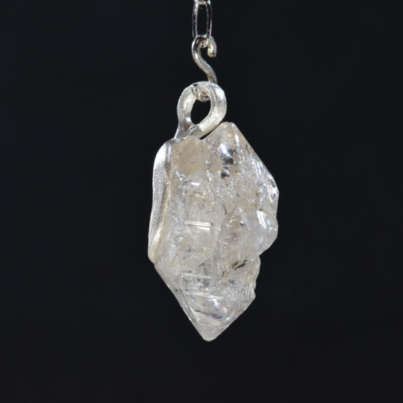 ヒマラヤ水晶の原石水晶ネックレスdc250 3枚目の画像