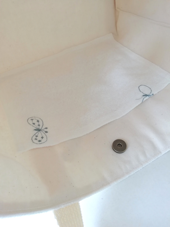 [受注製作]ミナペルホネン,ちょうちょ刺繍生地.トートバッグ/ホワイト 6枚目の画像