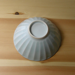 青白磁そぎ飯茶碗 4枚目の画像