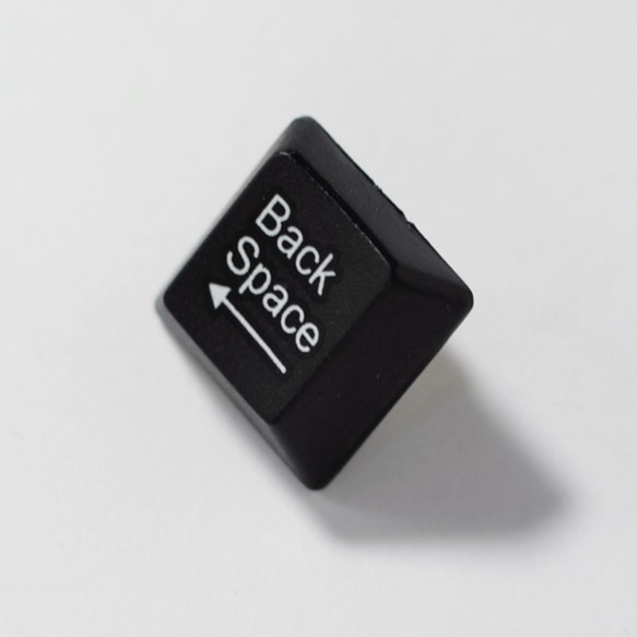 キーボードバッジ「BackSpace」黒 2枚目の画像
