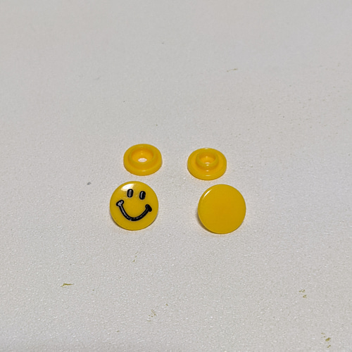 プラスチックスナップ☆ニコちゃん☆11mm ボタン chigu☆tick 通販