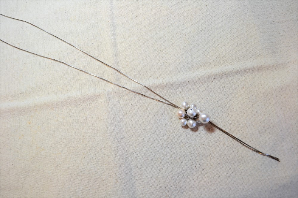 コットンパールのY字ネックレス