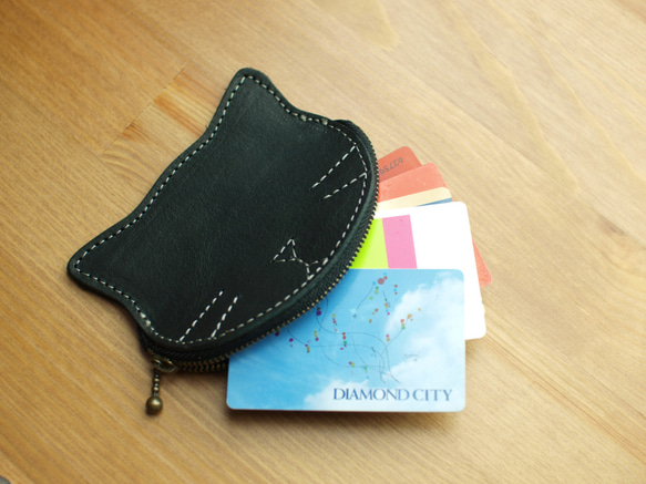 猫モチーフの本革コイン＆カードケース / tama -turquoise blue- 4枚目の画像