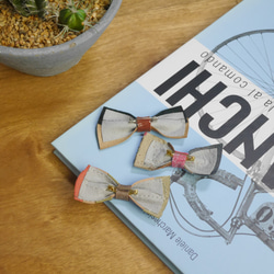 【送料無料】本革の端切れからできたリボンブローチ / Re:born (３個１セット-019-) 10枚目の画像