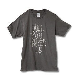 【パパ用】親子お揃い半袖Tシャツ「All You Need Is Love」リンクコーデ 1枚目の画像