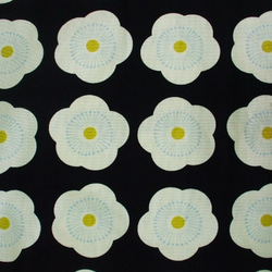 梅の花柄プリント ラウンドネック７分丈袖ワンピース 両脇ポケット付き Sサイズ 黒色 受注生産 5枚目の画像