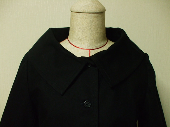 綿素材　大きな衿のジャケット　Ｍ～Ｌサイズ　黒 2枚目の画像