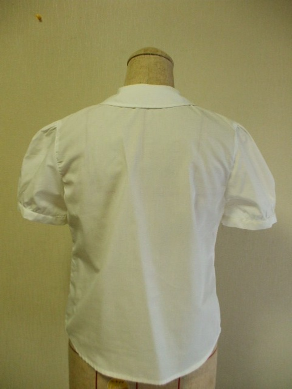 丸衿パフスリーブ半袖ブラウス　Mサイズ　オフホワイト　綿１００％ 6枚目の画像