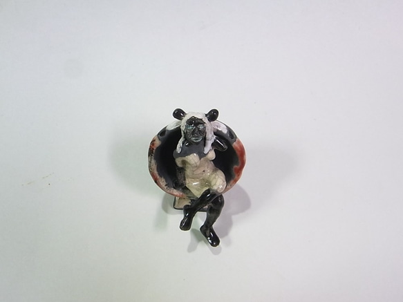 ★のぶ様オーダー作品『４代目てんとう虫星人』 魔界のおみやげ屋 -atelier_juniの陶芸細工- 6枚目の画像
