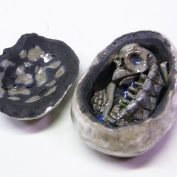 ◇『河童の卵の化石』(カッパ) atelier_juni 陶芸細工 3枚目の画像