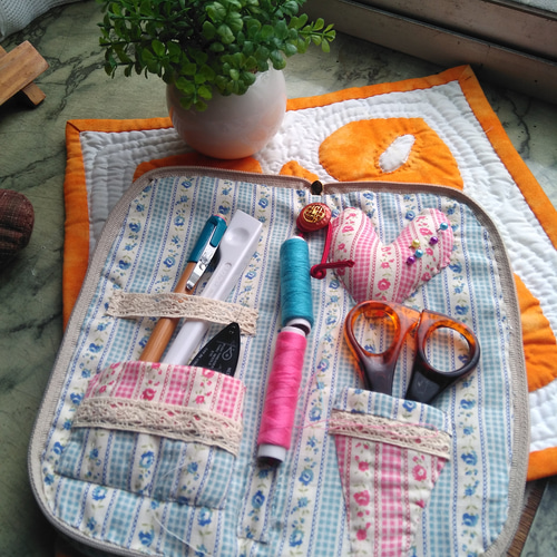 パッチワークキルトのソーイングケース SOLD ポーチ kisara22 通販