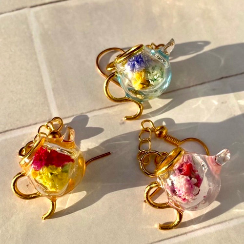 フラワーティーポット ピアス/イヤリング ピアス（フック・チェーン 