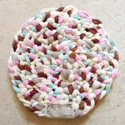 ＳＯＣＫＭＡＴ(ソックマット)カラフルな手編みのクッションマット　ふわふわパステルカラー 2枚目の画像