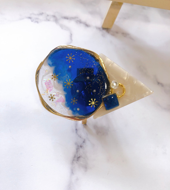夜空 ヘアカフ ポニーフック ブルー 雪の結晶 ヘアアクセサリー ゆれる　キラキラ 2枚目の画像