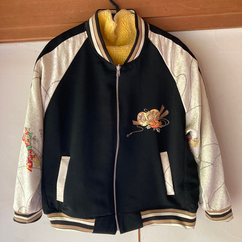 スカジャン リバーシブル 着物リメイク 鼓刺繍 呉服リメイク