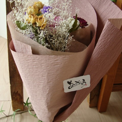 1点もの③☆華やかな数種類の花たっぷりのドライフラワー花束☆母の日