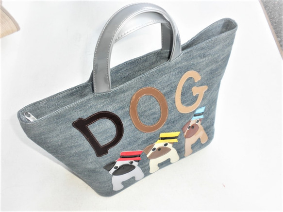 【送料無料】犬柄 トートバッグ パグ グッズ 雑貨 デニム 3匹シリーズ 2枚目の画像
