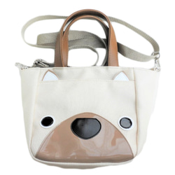 感謝価格　SALE 16cmファスナーポーチ 猫柄　人気　パッチワーク 感謝価格 SALE パッチワーク 猫柄 16cmファスナーポーチ