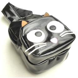 【送料無料】ボディバッグ　キョロ猫の リュック 2枚目の画像