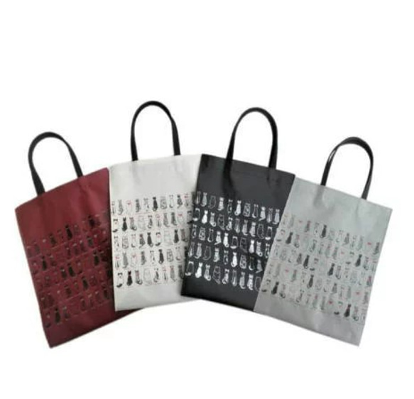 うなさま 専用 おとぎの国の猫と仲間たち ミニ トートバッグ