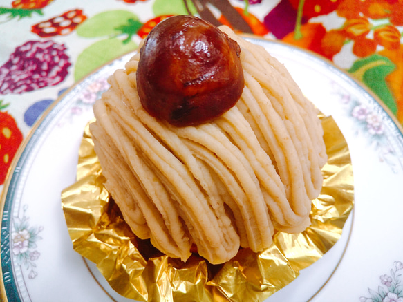 旬の和栗を味わう「うわさのモンブラン」（3個入） ケーキ kashinoki