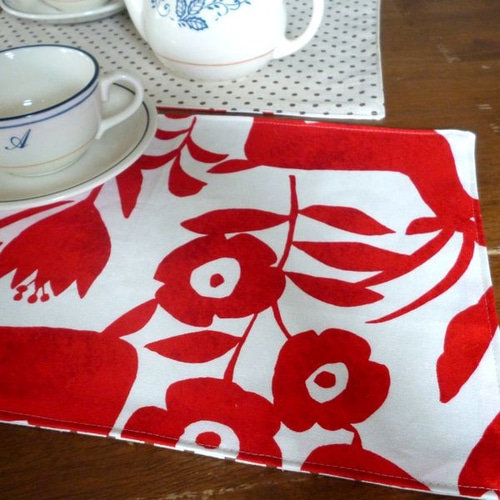 うさぎ　ユニコーン　ボタニカル　20×30　裏地あり　ランチョンマット　3枚 うさぎ ユニコーン ボタニカル 20×30 裏地あり ランチョンマット 3枚