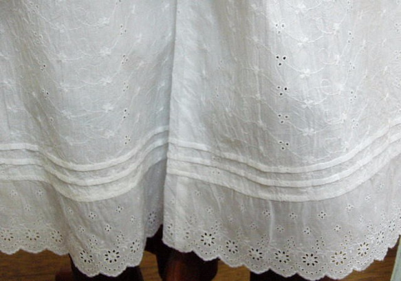 [2 sizes/M-2L/3L-5L] [inseam from 50 and 64 cm] 白色滿花蕾絲襯裙褲/白色小訂單也 第4張的照片