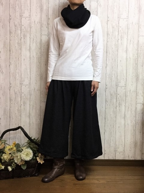 暖かウール１００％のセミキュロットパンツ　チャコールグレー　【Ｍ～５Lサイズ・2サイズから】　プチオーダーOK！