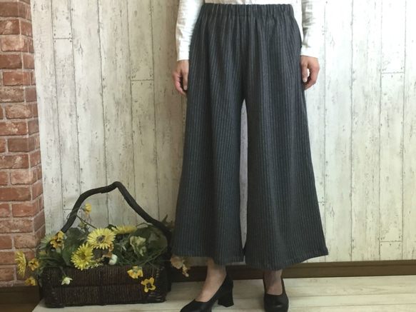 [M-2L] [3L-5L] 條紋羊毛針織半裙褲 [炭灰色] 小訂單 ok 第1張的照片