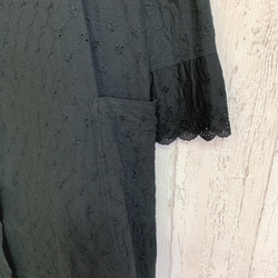 [尺寸從M到2L，3L到5L] 2WAY罩衫黑色花卉圖案棉質蕾絲長開衫外套連身裙半訂單OK 第8張的照片