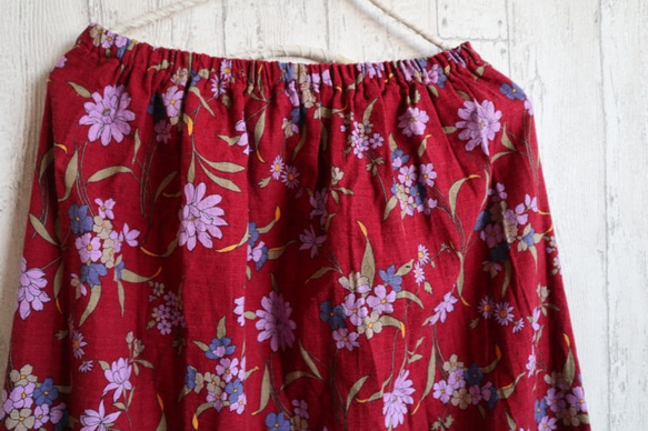 数量限定！赤地系花柄　シンプルなロング丈スカート　M～２L,３L～５L　予約販売　 4枚目の画像