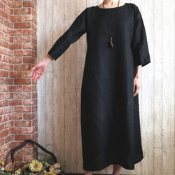 100% 亞麻 A 字長喇叭連身裙，黑色，4 種尺碼，從 M 到 6L，116 厘米，125 厘米，可少量訂購 第5張的照片