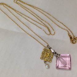 perfume bottle pendant (pink) 2枚目の画像