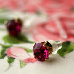 ゆめかわ注射器ピアス♡(初恋) ピアス（フック・チェーン） 影音 通販