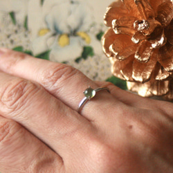 ペリドット　リング　4mm　宝石質　天然石 シルバーリング　誕生日　クリスマス　プレゼント　シンプル　指輪　グリーン　緑 3枚目の画像
