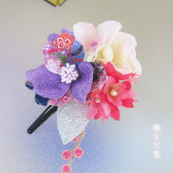 浴衣 和装髪飾り 椿 ちりめん花ヘアアクセサリー 和装 着物 ヘアクリップ かんざし yukata accessory 1枚目の画像